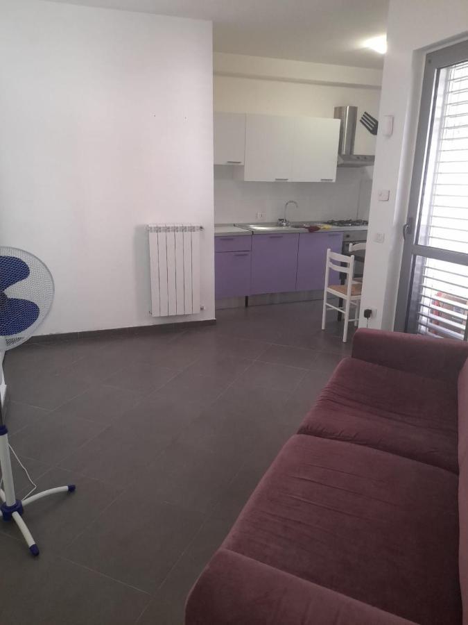 Tranquiloh Apartment Home Терни Экстерьер фото